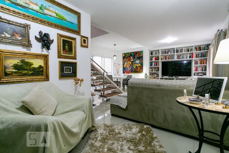 Sala de casa de condomínio à venda com 3 quartos, 275m² em Chora Menino, São Paulo