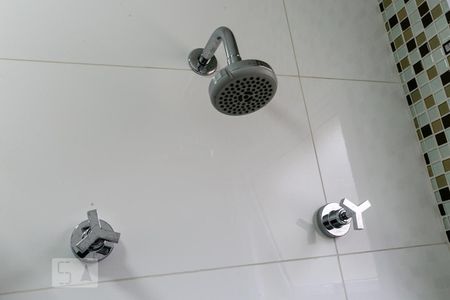 Casa de condomínio à venda com 275m², 3 quartos e 3 vagas Casa de condomínio à venda com 275m², 3 quartos e 3 vagasBanheiro da Suíte 3