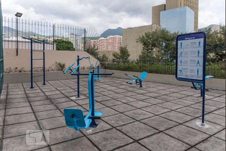 Apartamento à venda com 86m², 2 quartos e 1 vagaÁrea comum - Academia