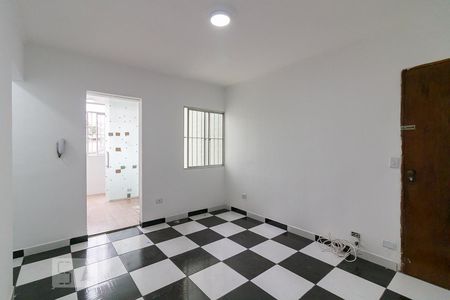 Sala de Apartamento com 2 quartos, 70m² Gopouva