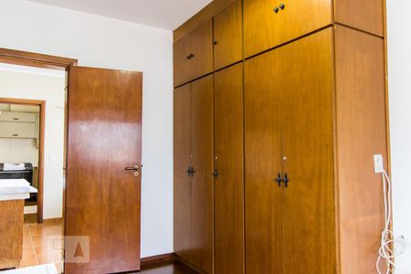 Apartamento para alugar com 140m², 4 quartos e 2 vagasQuarto 3