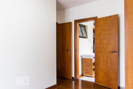 Apartamento para alugar com 140m², 4 quartos e 2 vagasQuarto 3