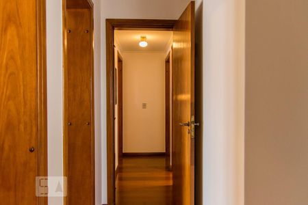 Apartamento para alugar com 140m², 4 quartos e 2 vagasCorredor