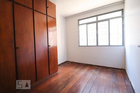 Quarto 2 de apartamento para alugar com 3 quartos, 105m² em Setor Oeste, Goiânia