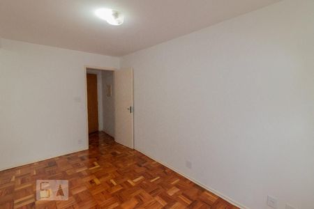 Apartamento para alugar com 68m², 2 quartos e 1 vagaSala