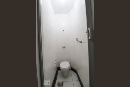 Apartamento para alugar com 103m², 3 quartos e sem vaga Apartamento para alugar com 103m², 3 quartos e sem vagaBanheiro de serviço