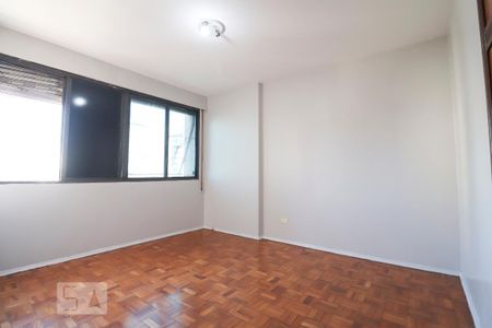 Quarto 2 de apartamento para alugar com 3 quartos, 103m² em Setor Central, Goiânia