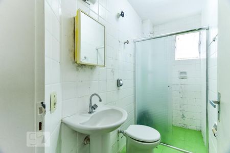 Banheiro Social de apartamento para alugar com 1 quarto, 50m² em Vila do Bosque, São Paulo