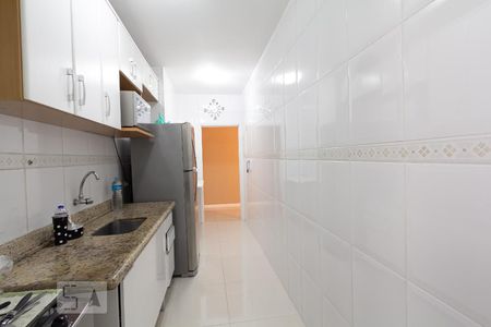 Apartamento à venda com 68m², 2 quartos e 1 vagaCozinha