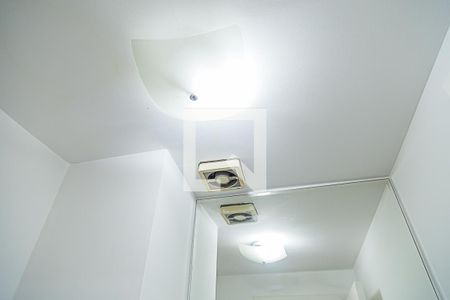 Lavabo de apartamento para alugar com 1 quarto, 50m² em Vila Guarani (z Sul), São Paulo