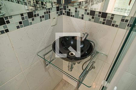Apartamento para alugar com 50m², 1 quarto e 1 vaga Apartamento para alugar com 50m², 1 quarto e 1 vagaBanheiro da Suíte
