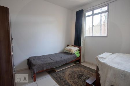 Quarto 1 de apartamento para alugar com 2 quartos, 44m² em Gávea, Uberlândia