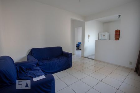 Sala de apartamento para alugar com 2 quartos, 44m² em Gávea, Uberlândia