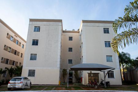 Apartamento para alugar com 44m², 2 quartos e 1 vagaFachada do bloco