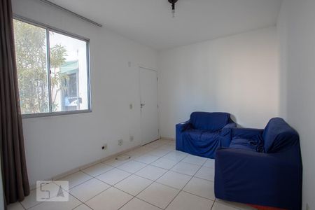 Sala de apartamento para alugar com 2 quartos, 44m² em Gávea, Uberlândia