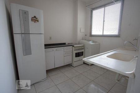 Cozinha e Área de Serviço de apartamento para alugar com 2 quartos, 44m² em Gávea, Uberlândia