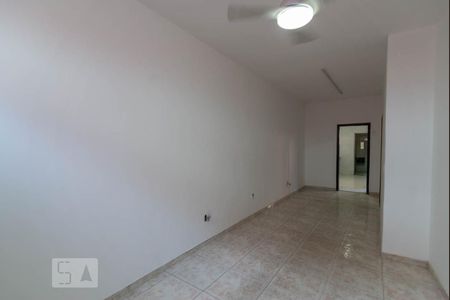 Sala de casa para alugar com 3 quartos, 100m² em São Cristóvão, Rio de Janeiro