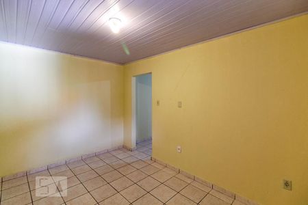 Quarto de casa para alugar com 1 quarto, 37m² em Jardim Jovaia, Guarulhos
