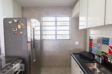 Apartamento à venda com 74m², 2 quartos e 1 vagaCozinha