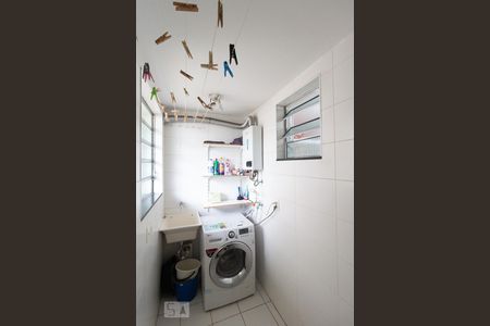 Apartamento à venda com 74m², 2 quartos e 1 vagaÁrea de Serviço