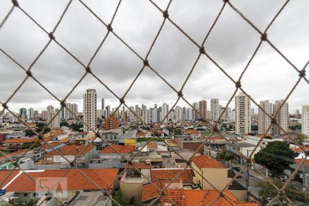 Vista de apartamento à venda com 2 quartos, 62m² em Vila Bertioga, São Paulo