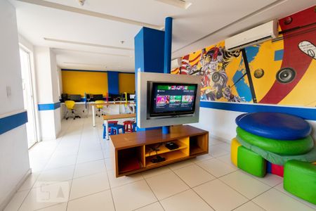 Apartamento para alugar com 60m², 2 quartos e 1 vaga Apartamento para alugar com 60m², 2 quartos e 1 vagaÁrea comum - Espaço teen