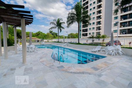 Apartamento para alugar com 60m², 2 quartos e 1 vaga Apartamento para alugar com 60m², 2 quartos e 1 vagaÁrea comum - Piscina