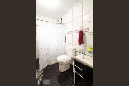 Banheiro da Suíte 1 de casa à venda com 3 quartos, 100m² em Passo das Pedras, Porto Alegre