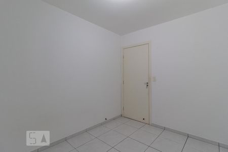 Quarto 1 de apartamento à venda com 2 quartos, 55m² em Jardim Ester, São Paulo