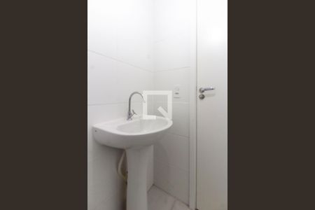 Apartamento à venda com 54m², 2 quartos e sem vaga Apartamento à venda com 54m², 2 quartos e sem vagaBanheiro