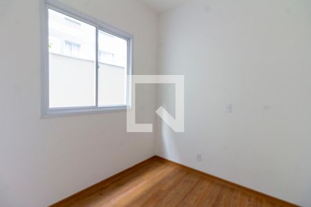Quarto 1 de apartamento à venda com 2 quartos, 54m² em Vila Taquari, São Paulo