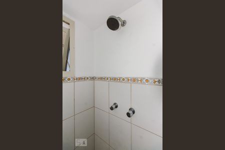 Banheiro da Suíte 1 Chuveiro de casa para alugar com 4 quartos, 330m² em Vila Ipojuca, São Paulo