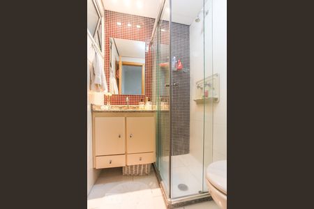 Apartamento à venda com 73m², 3 quartos e 2 vagasBanheiro Suite