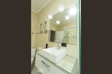 Casa à venda com 125m², 3 quartos e 1 vaga Casa à venda com 125m², 3 quartos e 1 vagaBanheiro 1