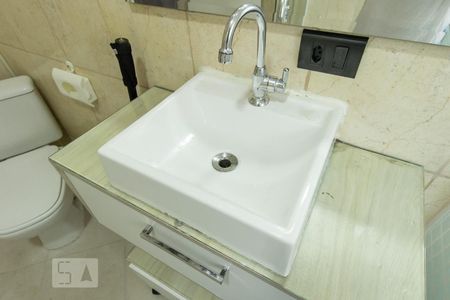 Casa à venda com 125m², 3 quartos e 1 vaga Casa à venda com 125m², 3 quartos e 1 vagaBanheiro 1