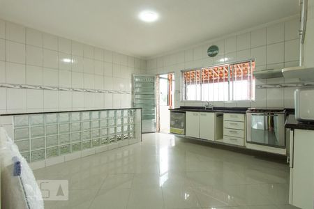 Casa à venda com 125m², 3 quartos e 1 vaga Casa à venda com 125m², 3 quartos e 1 vagaCozinha