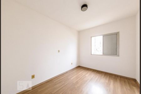 Apartamento à venda com 79m², 2 quartos e 1 vagaQuarto 2