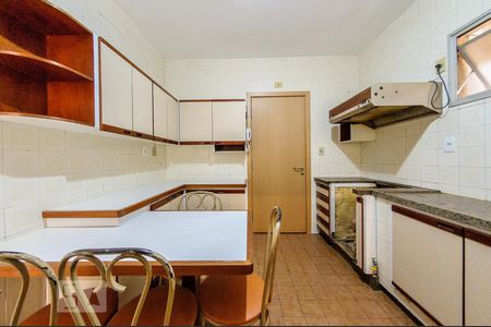 Apartamento à venda com 79m², 2 quartos e 1 vagaCozinha