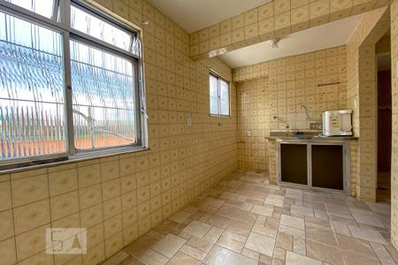 Cozinha e Área de Serviço de apartamento para alugar com 2 quartos, 60m² em Penha Circular, Rio de Janeiro