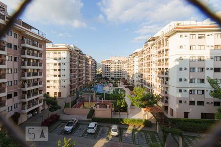 Apartamento para alugar com 65m², 2 quartos e 1 vagaVista