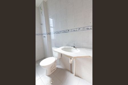 Banheiro da Suíte de apartamento para alugar com 3 quartos, 72m² em Vila Cloris, Belo Horizonte