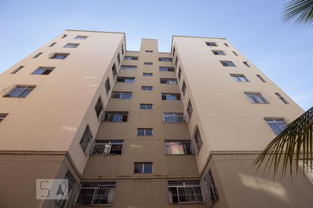 Apartamento à venda com 72m², 3 quartos e 1 vagaFachada