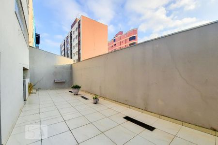 Casa à venda com 450m², 4 quartos e 6 vagasQuintal