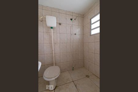 Banheiro de casa à venda com 1 quarto, 47m² em Santo Antônio, Osasco