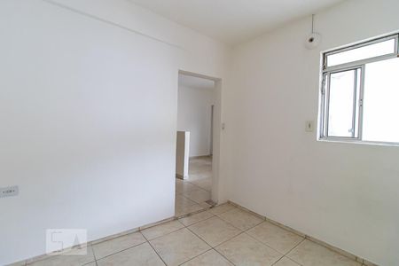 Quarto de casa à venda com 1 quarto, 47m² em Santo Antônio, Osasco