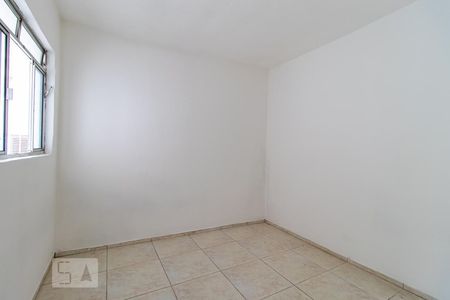 Quarto de casa à venda com 1 quarto, 47m² em Santo Antônio, Osasco