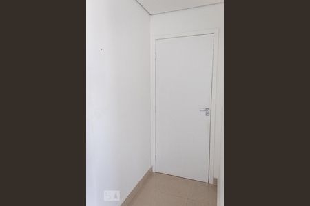 Corredor de apartamento à venda com 3 quartos, 155m² em Vila Osasco, Osasco