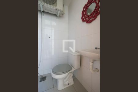 Apartamento para alugar com 100m², 2 quartos e 2 vagasBanheiro de serviço