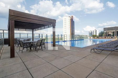 Apartamento para alugar com 100m², 2 quartos e 2 vagasÁrea comum - Piscina