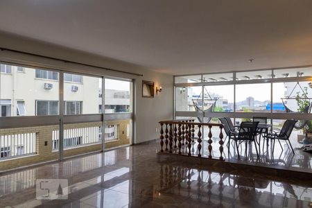 Sala de apartamento à venda com 4 quartos, 330m² em Tijuca, Rio de Janeiro